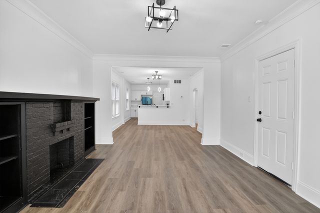 7148 S Eberhart Avenue, Chicago, IL 60619