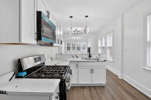 7148 S Eberhart Avenue, Chicago, IL 60619