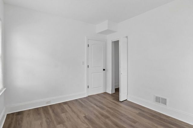 7148 S Eberhart Avenue, Chicago, IL 60619