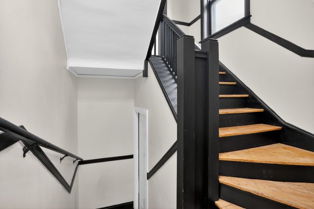 7148 S Eberhart Avenue, Chicago, IL 60619