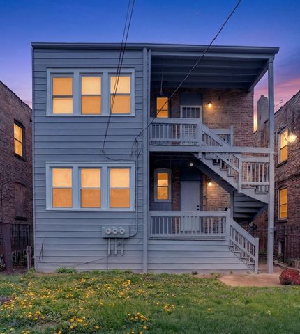 7148 S Eberhart Avenue, Chicago, IL 60619