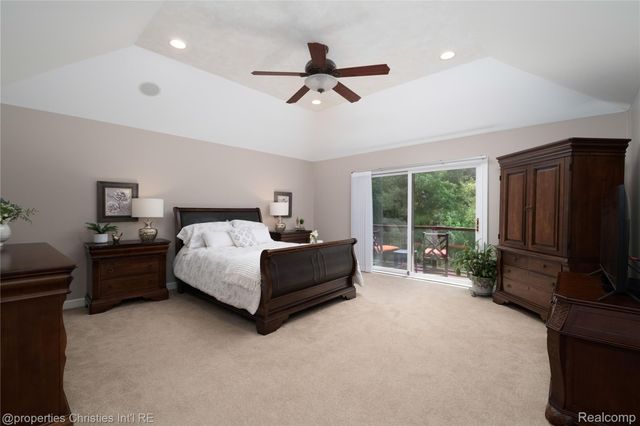 32405 Maria Court, Livonia, MI 48152