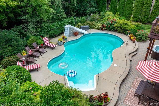 32405 Maria Court, Livonia, MI 48152