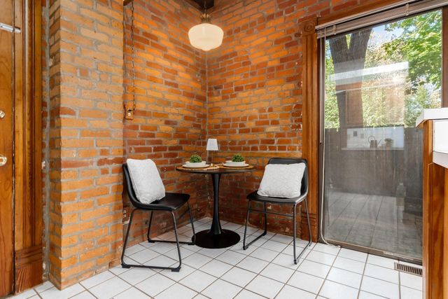 300 Jackson Street, Columbus, OH 43206