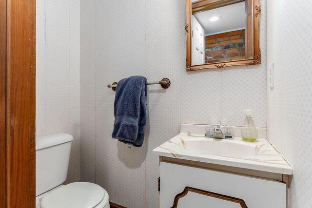 300 Jackson Street, Columbus, OH 43206