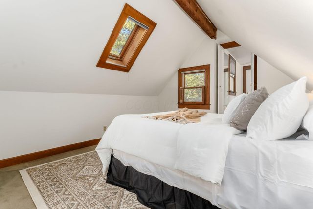 300 Jackson Street, Columbus, OH 43206