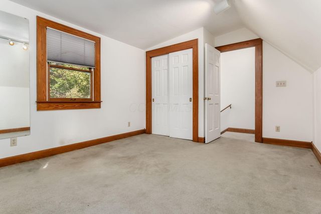 300 Jackson Street, Columbus, OH 43206