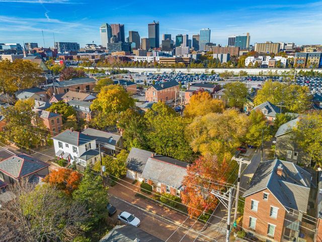 300 Jackson Street, Columbus, OH 43206