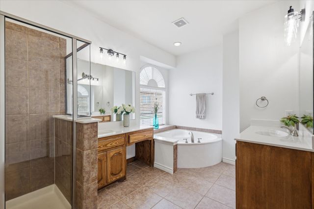 13265 Blue Jean Drive, Fort Worth, TX 76052