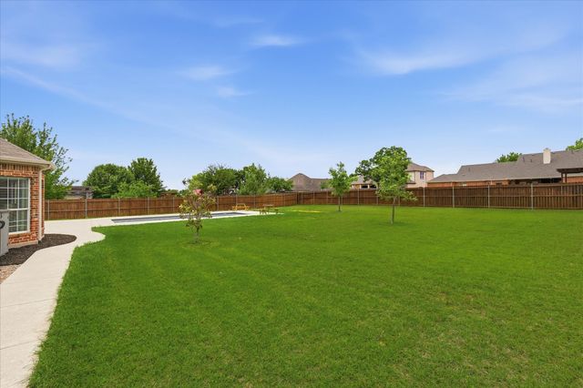 13265 Blue Jean Drive, Fort Worth, TX 76052