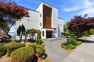 6333 Lake Washington Boulevard NE #304, Kirkland, WA 98033