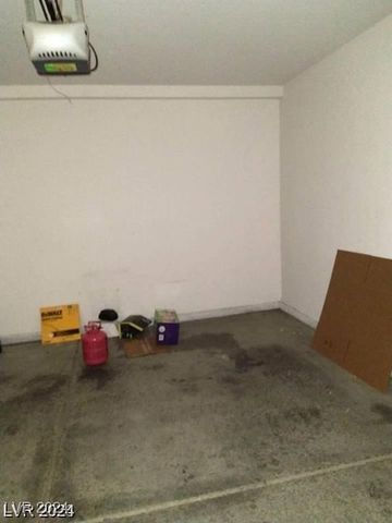 1432 Evening Song Avenue, Henderson, NV 89012