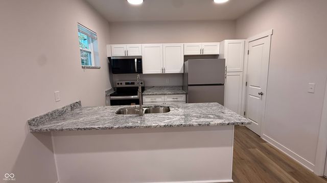 409 N Walcott St - Unit A, Indianapolis, IN 46201