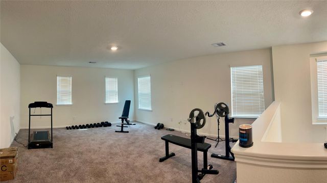 4118 Mossy Banks Lane, Houston, TX 77068