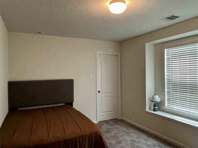 4118 Mossy Banks Lane, Houston, TX 77068