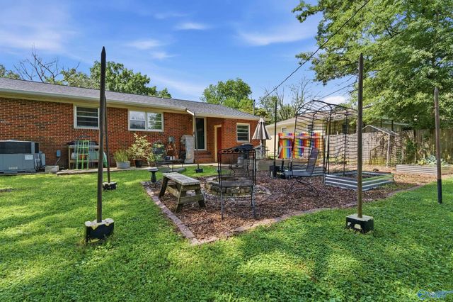 1923 Stevens Drive NE, Huntsville, AL 35801