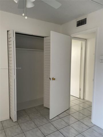 920 NE 199th Street 3093J, Miami, FL 33179
