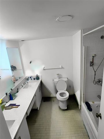 920 NE 199th Street 3093J, Miami, FL 33179