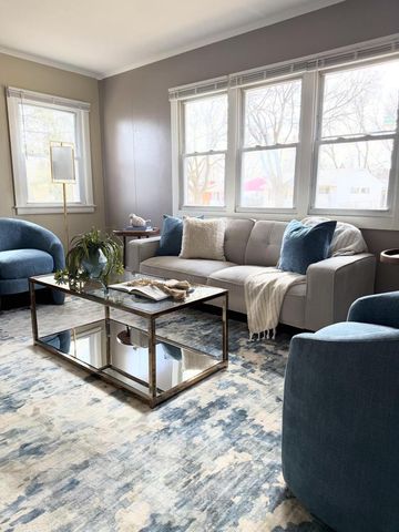 7314 W Tallmadge PLACE, Milwaukee, WI 53218