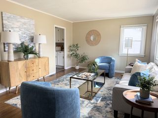 7314 W Tallmadge PLACE, Milwaukee, WI 53218