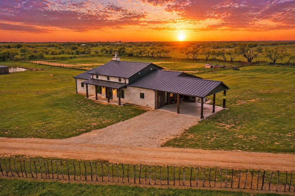 6384-A US 281 HWY S, Jacksboro, TX 76458