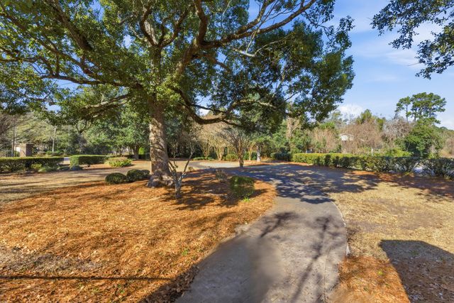 639 N Laurel Street, Summerville, SC 29483