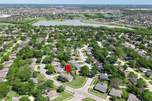 202 Joe White Street, Rockwall, TX 75087