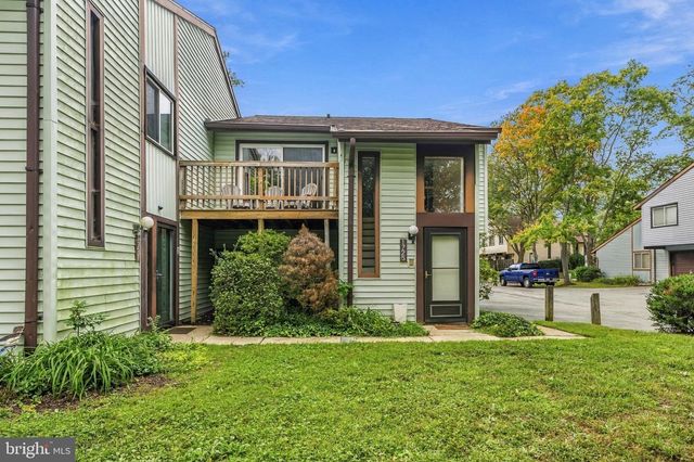 1725 LEISURE WAY, Crofton, MD 21114