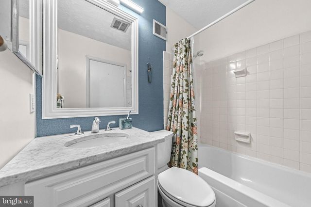 1725 LEISURE WAY, Crofton, MD 21114