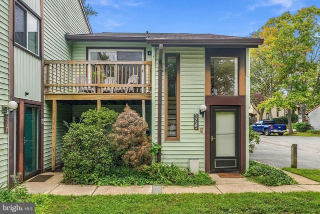 1725 LEISURE WAY, Crofton, MD 21114