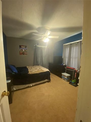 2320 SW 9th Street, Des Moines, IA 50315