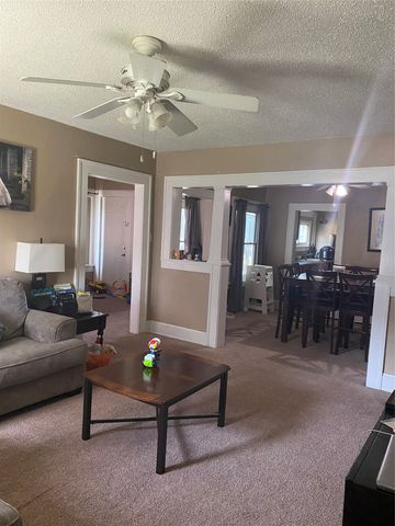 2320 SW 9th Street, Des Moines, IA 50315