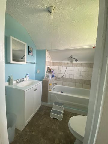 2320 SW 9th Street, Des Moines, IA 50315