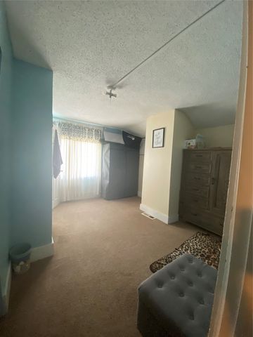 2320 SW 9th Street, Des Moines, IA 50315