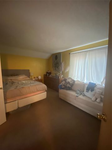 2320 SW 9th Street, Des Moines, IA 50315