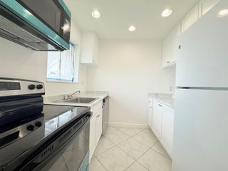 6106 FOREST HILL Boulevard 204, West Palm Beach, FL 33415