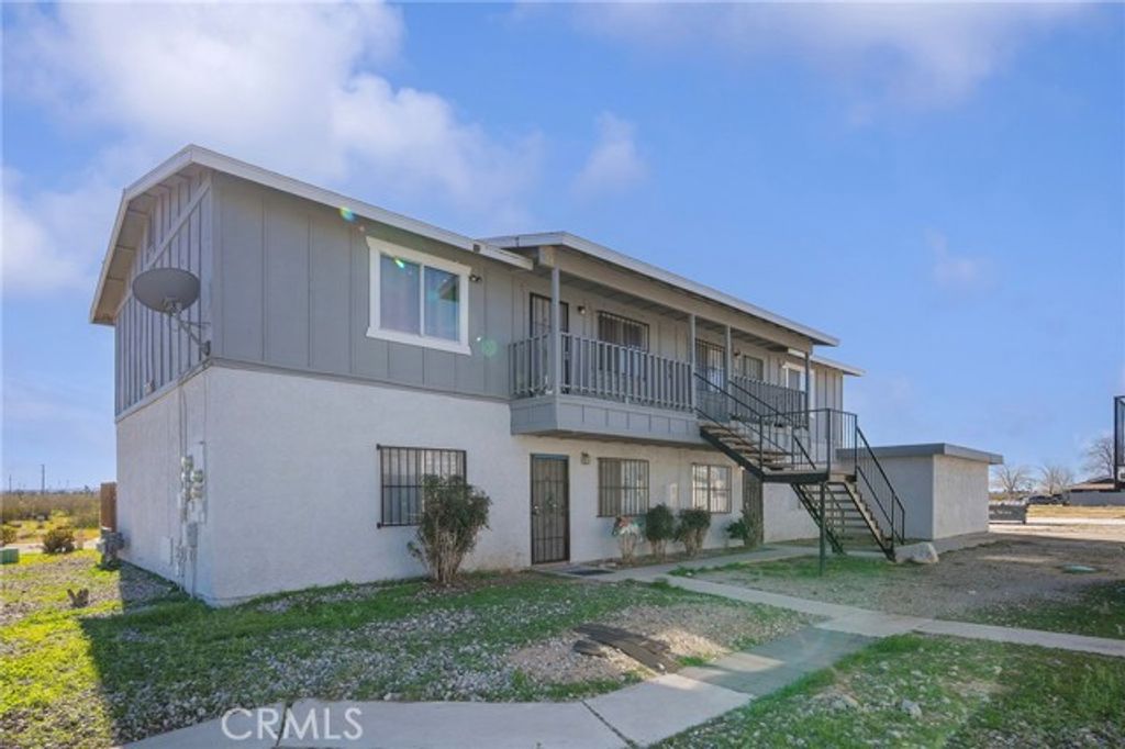 17926 Hermosa Road, Adelanto, CA 92301