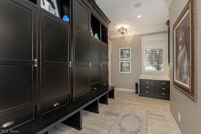 104 Partridge Lane, Hunting Valley, OH 44022