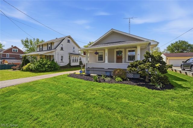 4069 Chester Avenue, Louisville, OH 44641