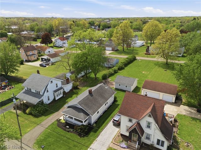 4069 Chester Avenue, Louisville, OH 44641