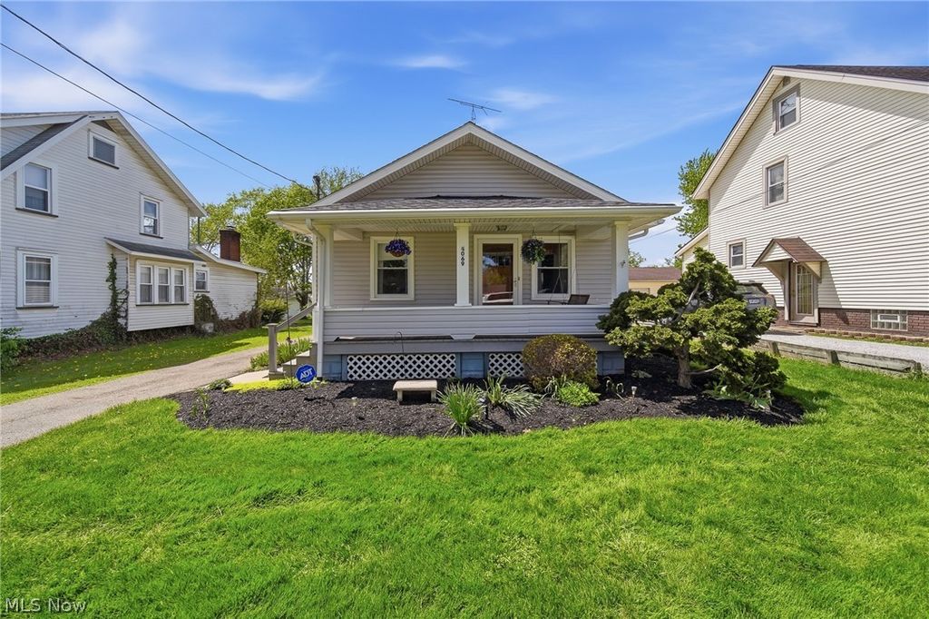 4069 Chester Avenue, Louisville, OH 44641