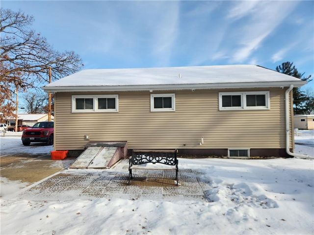 602 Chestnut Street, Black River Falls, WI 54615