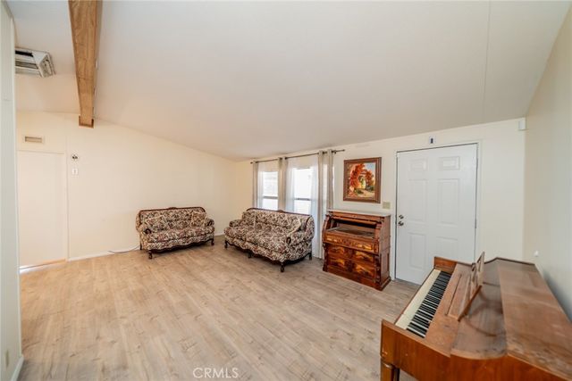 10200 Johnson 55, Phelan, CA 92371