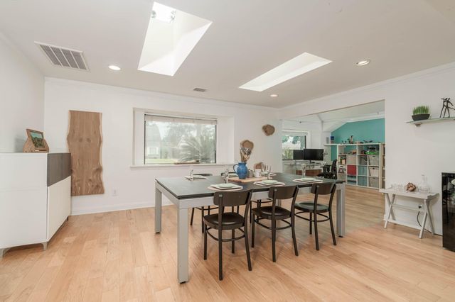 6518 Kury Lane, Houston, TX 77008