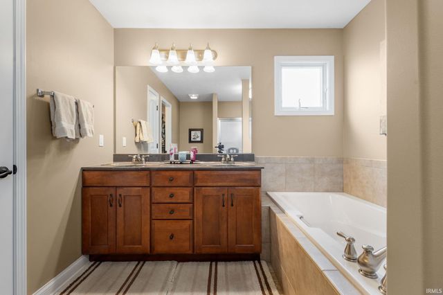 51238 Elm Road, Granger, IN 46530