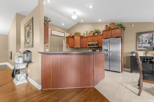 51238 Elm Road, Granger, IN 46530