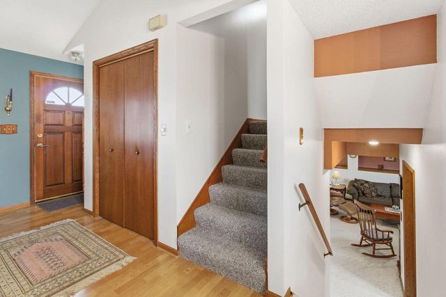 900 E Elm ROAD, Oak Creek, WI 53154