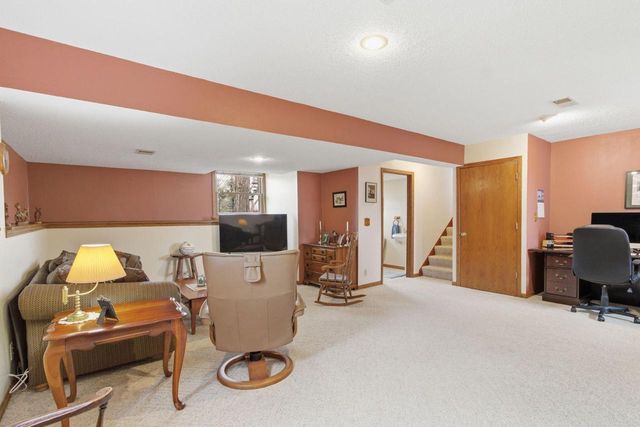 900 E Elm ROAD, Oak Creek, WI 53154