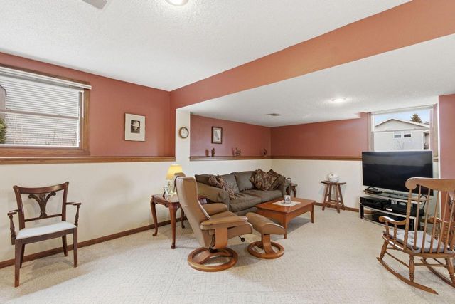 900 E Elm ROAD, Oak Creek, WI 53154