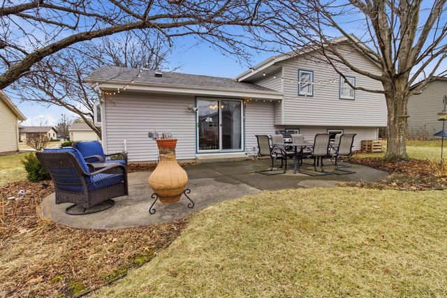 900 E Elm ROAD, Oak Creek, WI 53154